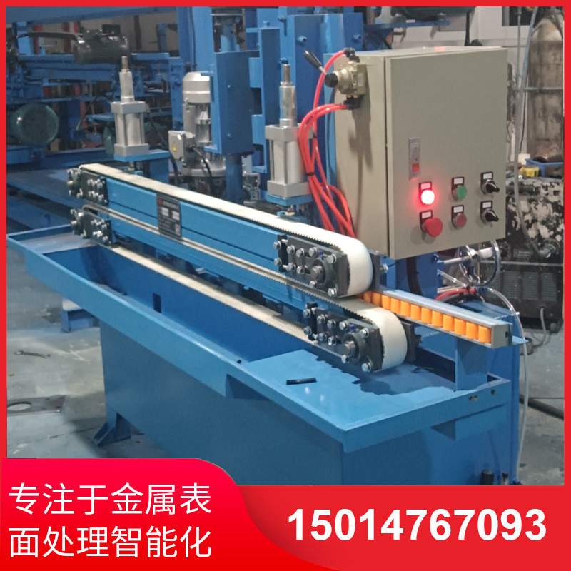 自(zi)動(dong)側麵砂光機(ji)供應(ying)